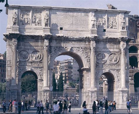  The Triumphal Arch of Vadim: Envisioning Conquest Through Imposing Stonework!